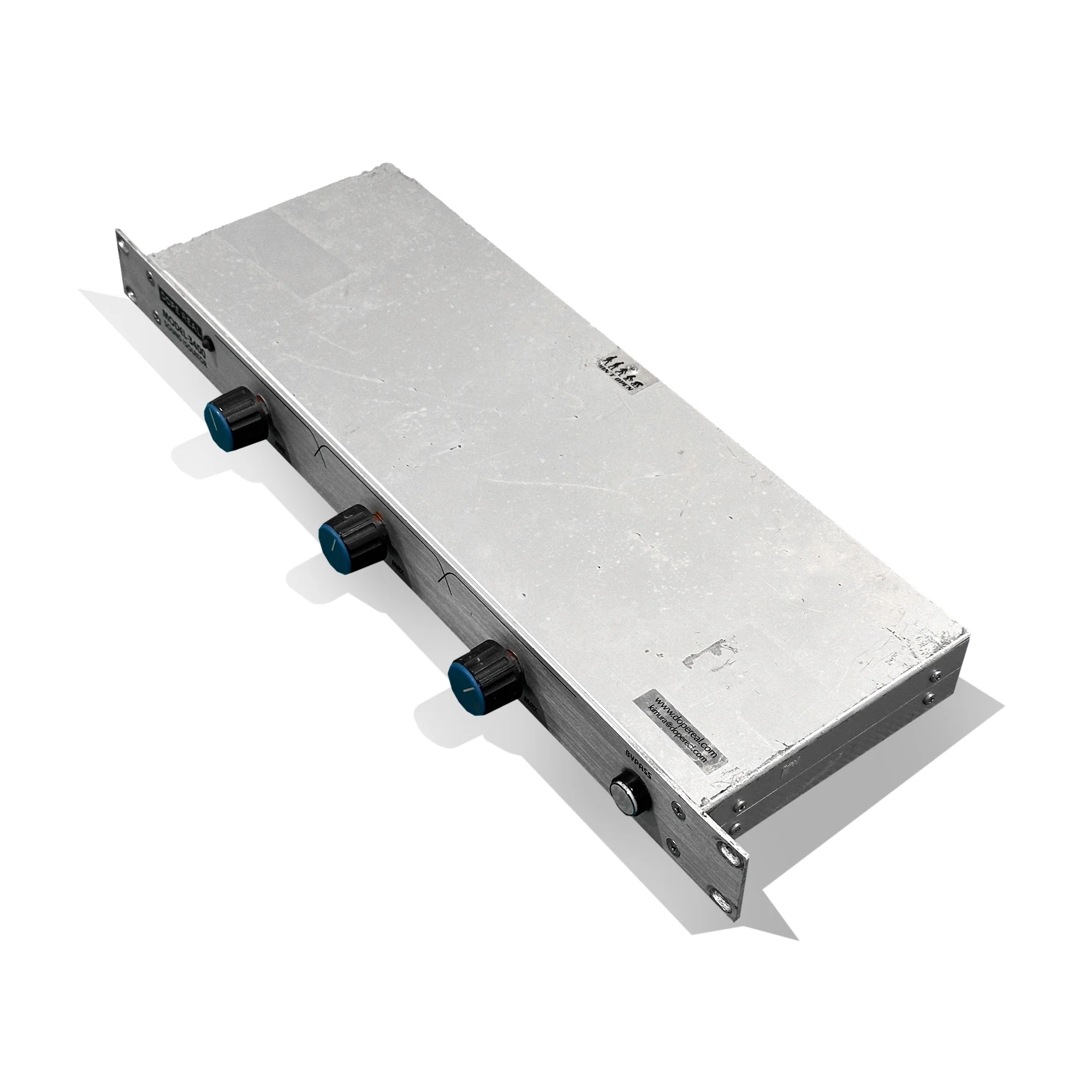 Dope Real Model 3400 Isolator – Custom Faceplate Edition - Image 3