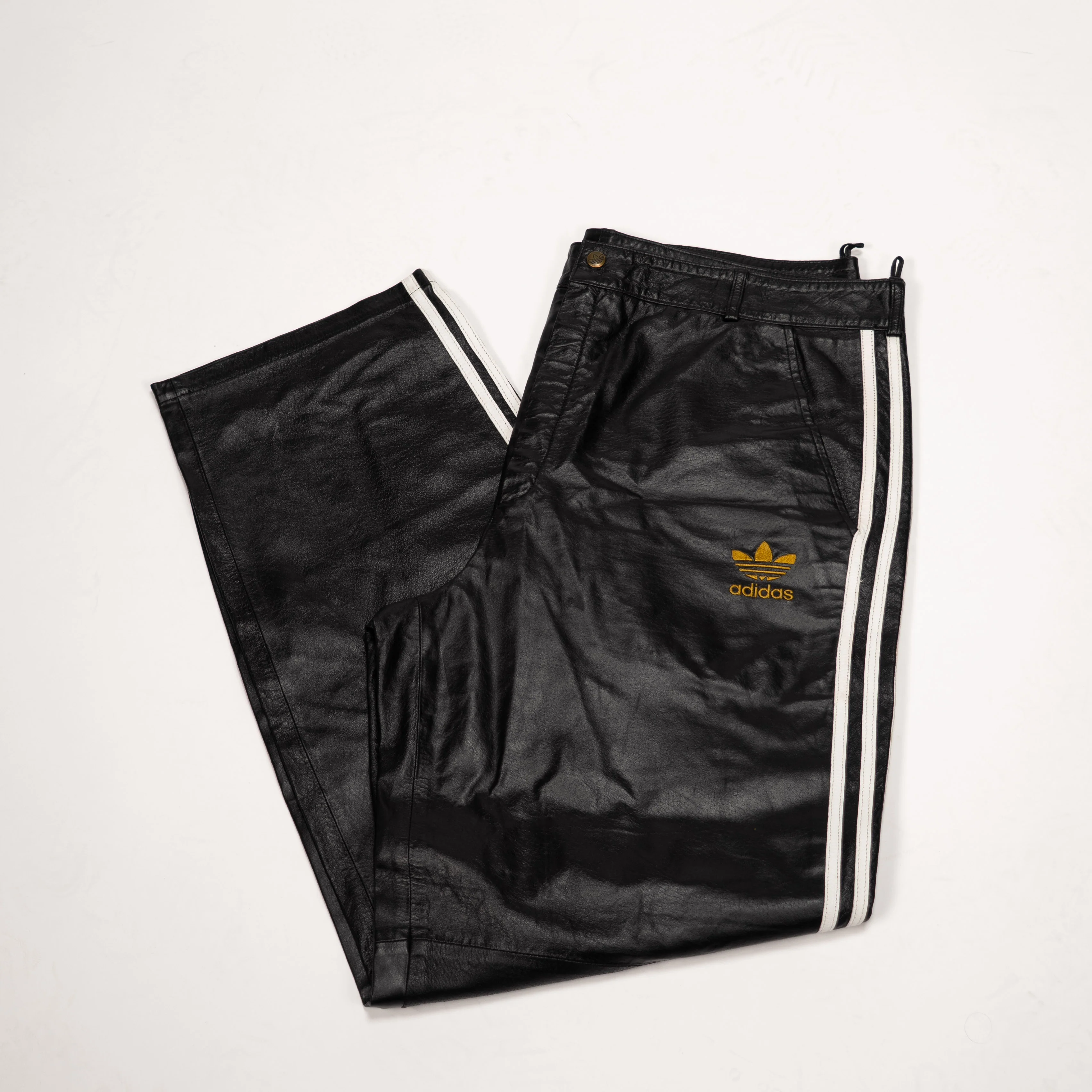 Jam Master Jay Adidas Leather Tracksuit - Rock & Roll Hall of Fame Exhibit Piece - Image 4