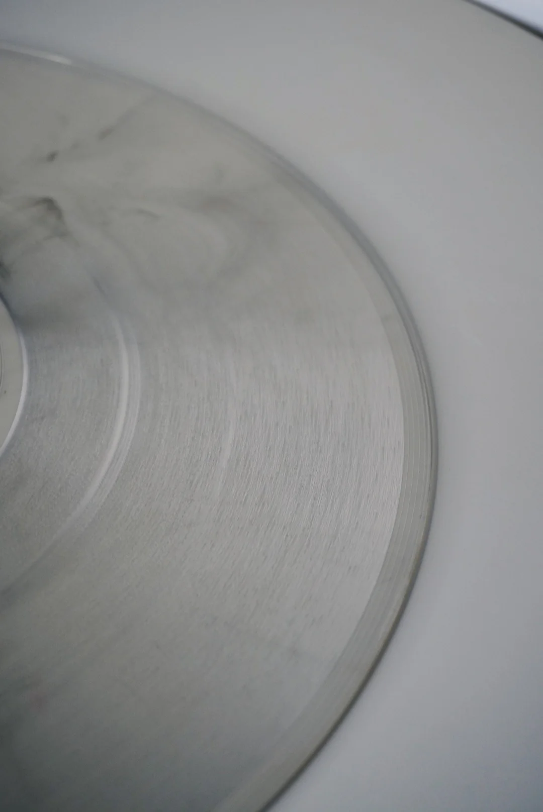 Kuniyuki Takahashi – Divine Harmonics Two Edition 2 (140gr smoked transparent vinyl) - Image 4